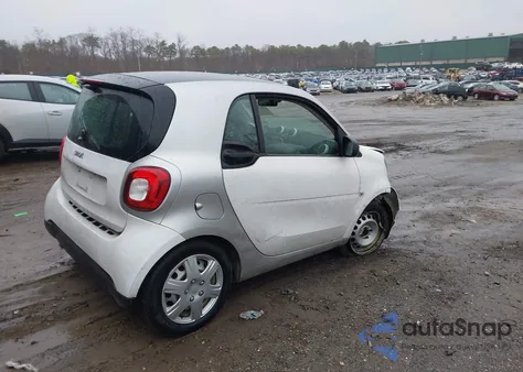 2016 Smart Fortwo Pure from USA, damaged, VIN WMEFJ5DA0GK140072